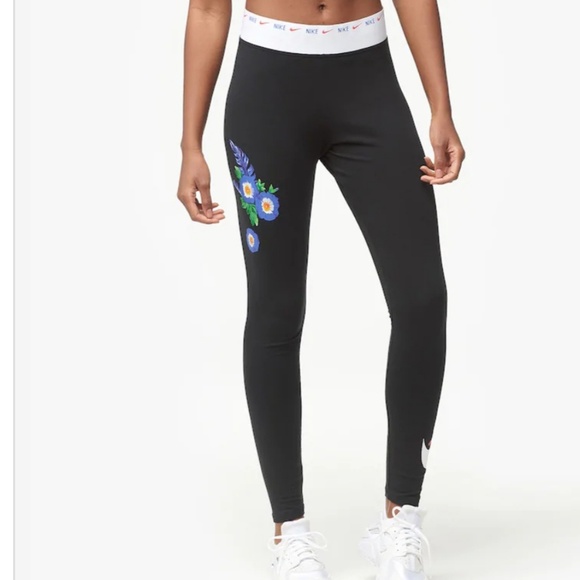 Nike Pants - New! Nike black floral ultra femme leggings